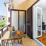 Frisch Renoviertes Wenige Gehminuten Vom Mit Privatem Balkon, Klima, Grill, Wifi Апартаменты
